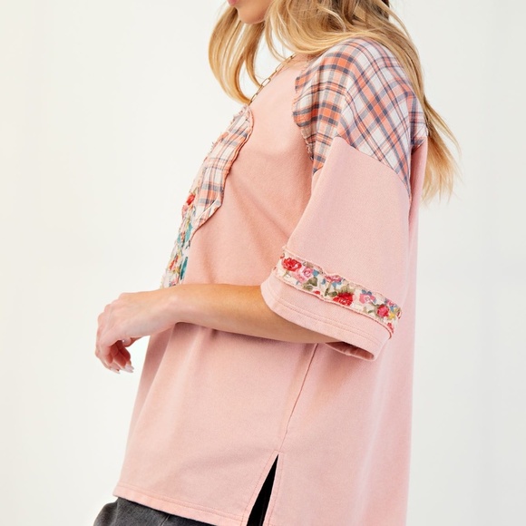 New Easel Floral Heart Short Sleeve Tee Top Shirt Pullover Patchwork Peach Boho - Picture 9 of 9